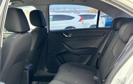 Skoda Rapid I, 2017 год, 1 290 000 рублей, 13 фотография