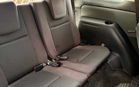 Toyota Wish II, 2004 год, 730 000 рублей, 9 фотография