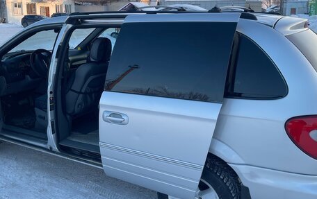 Chrysler Voyager IV, 2004 год, 750 000 рублей, 9 фотография