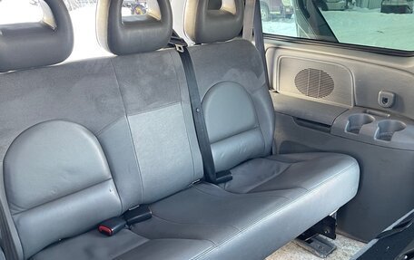 Chrysler Voyager IV, 2004 год, 750 000 рублей, 24 фотография
