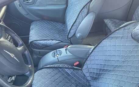 Chrysler Voyager IV, 2004 год, 750 000 рублей, 27 фотография
