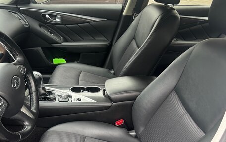 Infiniti Q50 I рестайлинг, 2015 год, 1 450 000 рублей, 6 фотография