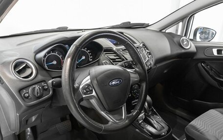 Ford Fiesta, 2018 год, 850 000 рублей, 5 фотография