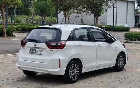 Honda Fit, 2023 год, 1 160 000 рублей, 4 фотография