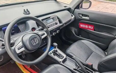Honda Fit, 2023 год, 1 160 000 рублей, 8 фотография