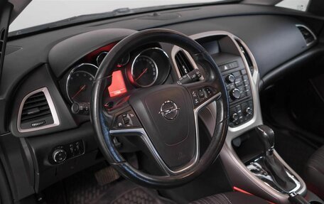 Opel Astra J, 2011 год, 599 000 рублей, 13 фотография