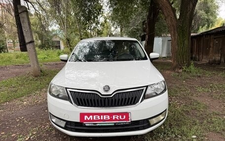 Skoda Rapid I, 2014 год, 800 000 рублей, 3 фотография