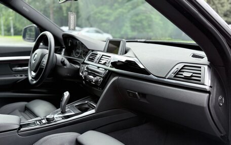 BMW 3 серия, 2017 год, 2 280 000 рублей, 9 фотография