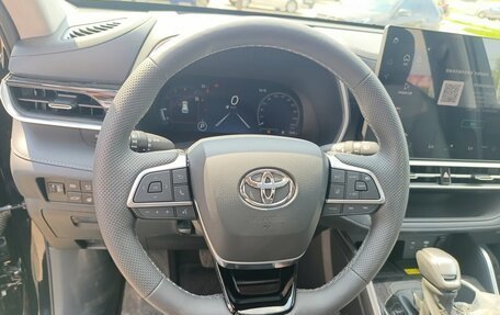 Toyota Highlander, 2026 год, 5 490 000 рублей, 13 фотография