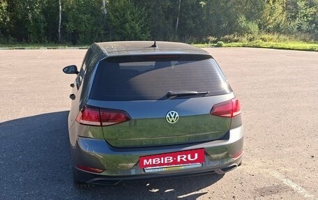 Volkswagen Golf VII, 2018 год, 1 980 000 рублей, 3 фотография