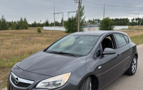 Opel Astra J, 2011 год, 790 000 рублей, 3 фотография