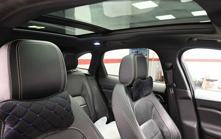 Jaguar F-Pace, 2017 год, 2 849 000 рублей, 14 фотография