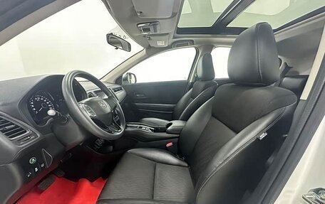 Honda Vezel, 2022 год, 1 100 060 рублей, 9 фотография