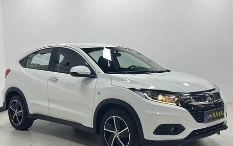 Honda Vezel, 2022 год, 1 100 060 рублей, 3 фотография