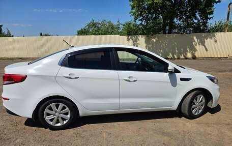 KIA Rio III рестайлинг, 2015 год, 1 040 000 рублей, 7 фотография