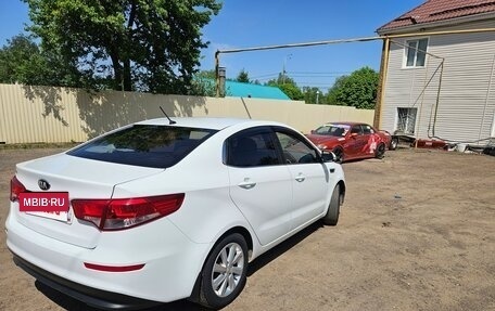 KIA Rio III рестайлинг, 2015 год, 1 040 000 рублей, 6 фотография