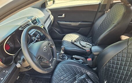 KIA Rio III рестайлинг, 2015 год, 1 040 000 рублей, 13 фотография