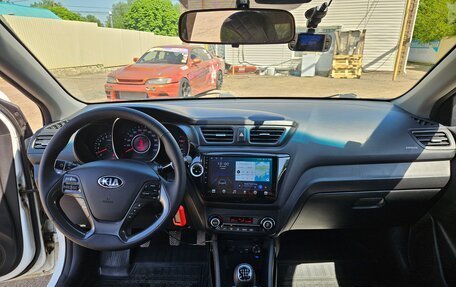 KIA Rio III рестайлинг, 2015 год, 1 040 000 рублей, 15 фотография