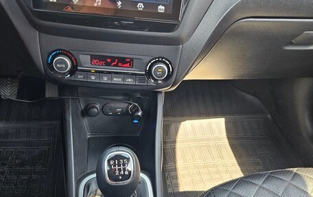 KIA Rio III рестайлинг, 2015 год, 1 040 000 рублей, 18 фотография