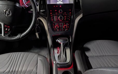 Opel Astra J, 2013 год, 810 000 рублей, 11 фотография