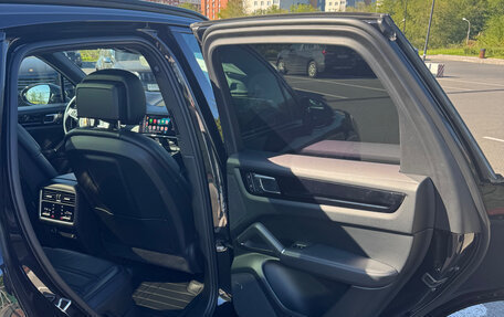Porsche Cayenne III, 2020 год, 7 950 000 рублей, 15 фотография
