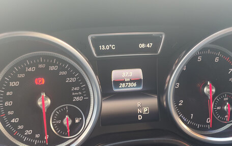 Mercedes-Benz GLS, 2017 год, 3 200 000 рублей, 4 фотография