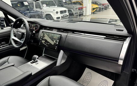 Land Rover Range Rover IV рестайлинг, 2026 год, 22 990 000 рублей, 32 фотография