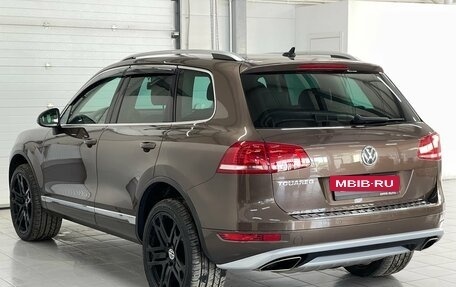 Volkswagen Touareg III, 2013 год, 2 349 000 рублей, 6 фотография