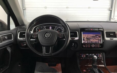 Volkswagen Touareg III, 2013 год, 2 349 000 рублей, 9 фотография