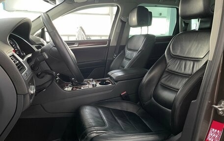 Volkswagen Touareg III, 2013 год, 2 349 000 рублей, 20 фотография