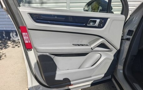 Porsche Cayenne III, 2021 год, 7 999 000 рублей, 24 фотография