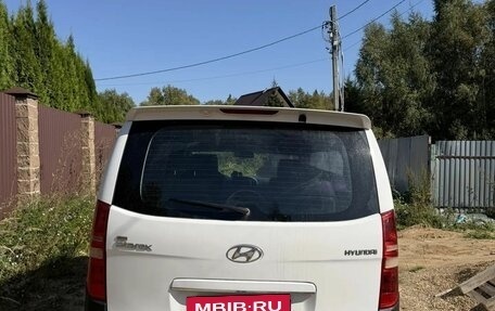 Hyundai Grand Starex Grand Starex I рестайлинг 2, 2012 год, 1 650 000 рублей, 7 фотография