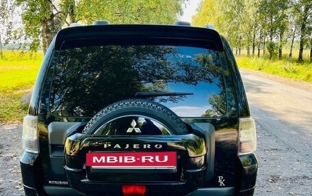 Mitsubishi Pajero IV, 2011 год, 1 900 000 рублей, 5 фотография