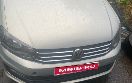 Volkswagen Polo VI (EU Market), 2012 год, 470 000 рублей, 2 фотография