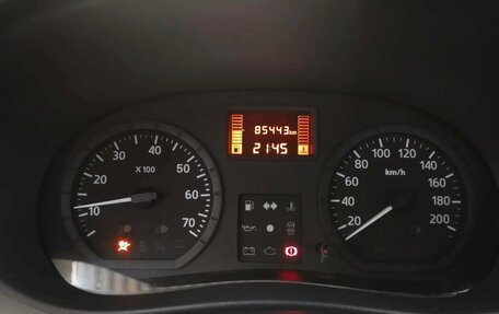 Renault Sandero I, 2013 год, 470 000 рублей, 10 фотография
