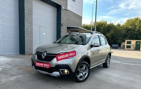 Renault Sandero II рестайлинг, 2019 год, 1 290 000 рублей, 1 фотография