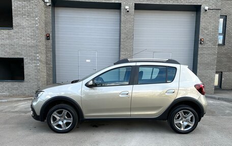 Renault Sandero II рестайлинг, 2019 год, 1 290 000 рублей, 9 фотография