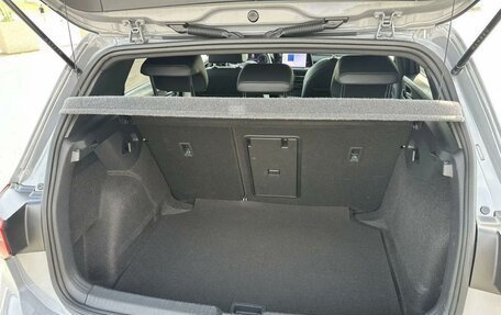 Volkswagen Golf VIII, 2022 год, 1 815 000 рублей, 13 фотография