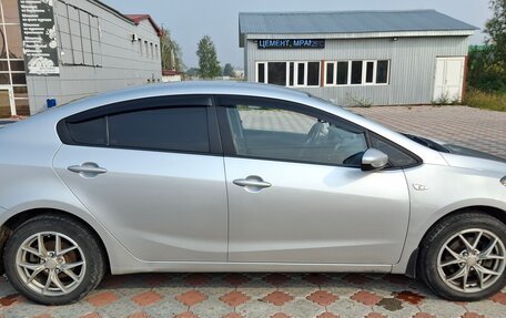 KIA Cerato III, 2014 год, 650 000 рублей, 3 фотография