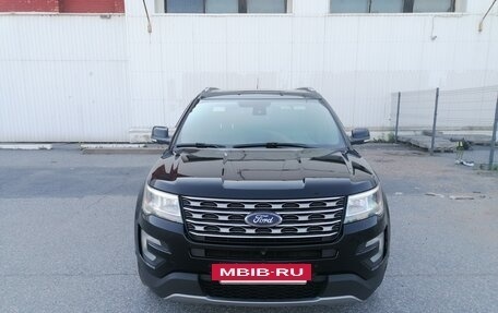 Ford Explorer VI, 2016 год, 2 790 000 рублей, 2 фотография