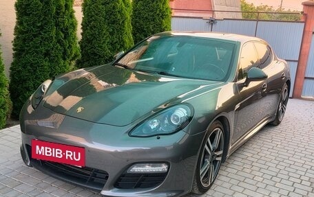 Porsche Panamera II рестайлинг, 2012 год, 2 500 000 рублей, 2 фотография