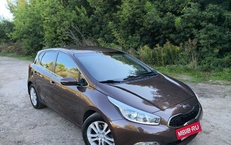 KIA cee'd III, 2014 год, 1 150 000 рублей, 33 фотография