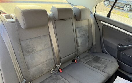 Volkswagen Jetta VI, 2010 год, 845 000 рублей, 12 фотография