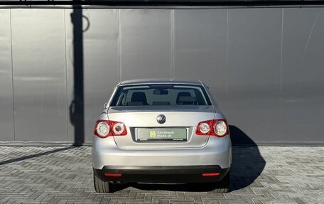 Volkswagen Jetta VI, 2010 год, 845 000 рублей, 4 фотография