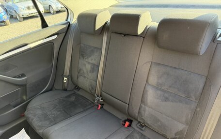 Volkswagen Jetta VI, 2010 год, 845 000 рублей, 9 фотография