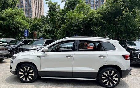 Skoda Karoq I, 2022 год, 1 544 000 рублей, 7 фотография