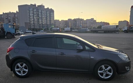Opel Astra J, 2010 год, 490 000 рублей, 4 фотография