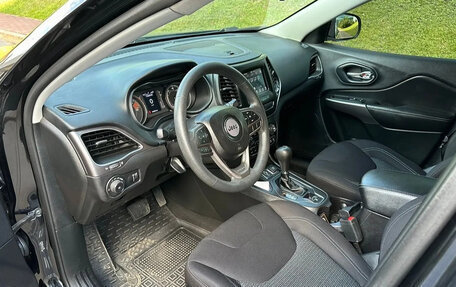 Jeep Cherokee, 2018 год, 2 400 000 рублей, 3 фотография