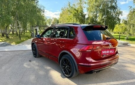 Volkswagen Tiguan II, 2017 год, 2 100 000 рублей, 6 фотография