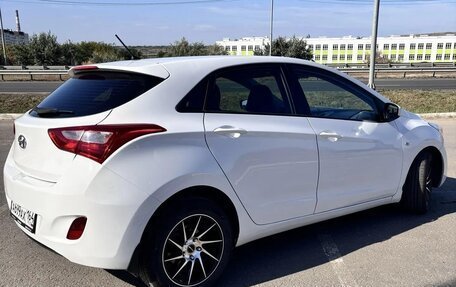 Hyundai i30 II рестайлинг, 2016 год, 1 200 000 рублей, 4 фотография